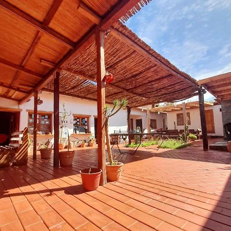 La Casa Del Pueblo Hostal Сан Педро де Атакама Екстериор снимка