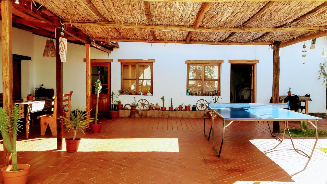 La Casa Del Pueblo Hostal Сан Педро де Атакама Екстериор снимка